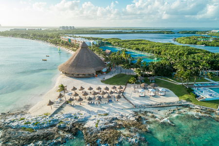 Club Med Cancún Yucatán Daypass Image