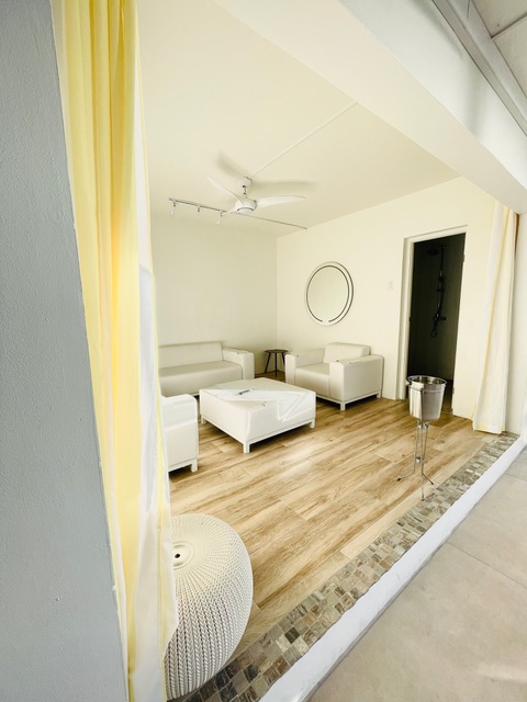 Seaview Beach Hotel Daypass Image