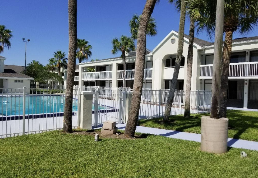 GreenPoint Hotel Kissimmee Image