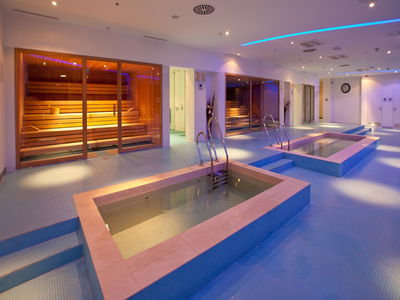 Radisson Blu Resort Daypass Image
