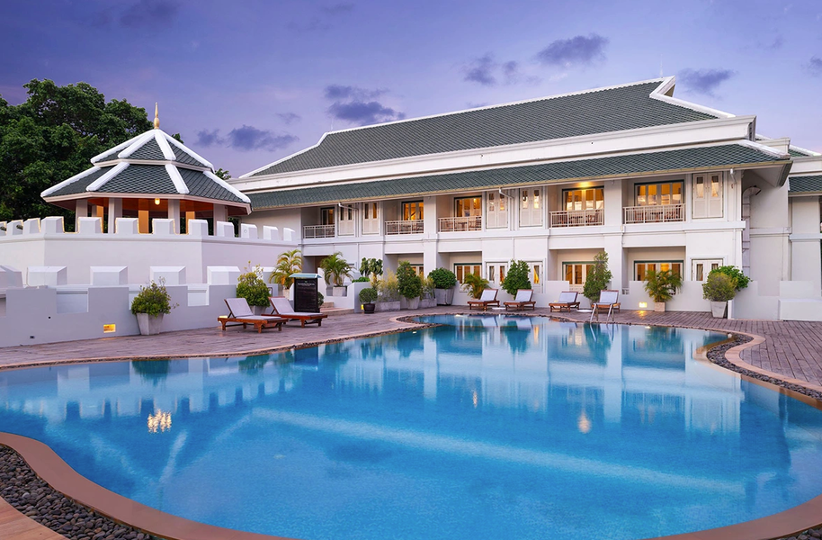 Kalanan Riverside Resort Image