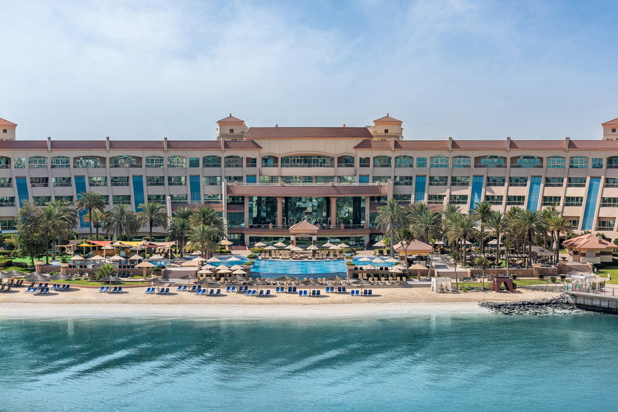 Al Raha Beach Hotel Daypass Image