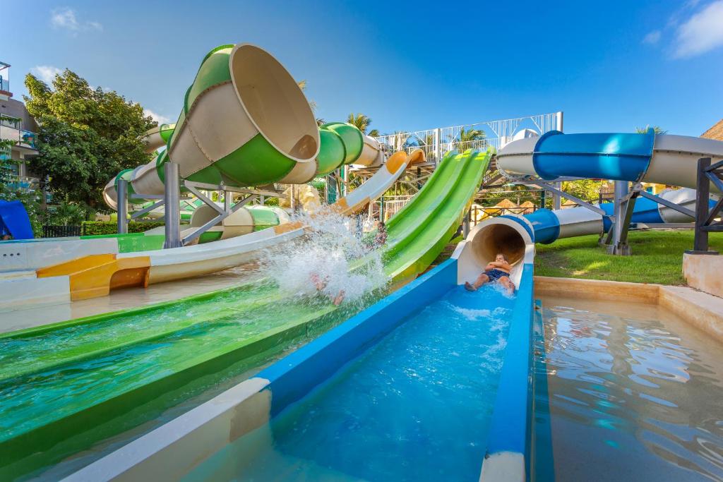 Sandos Caracol Nature Resort & Water Park Image