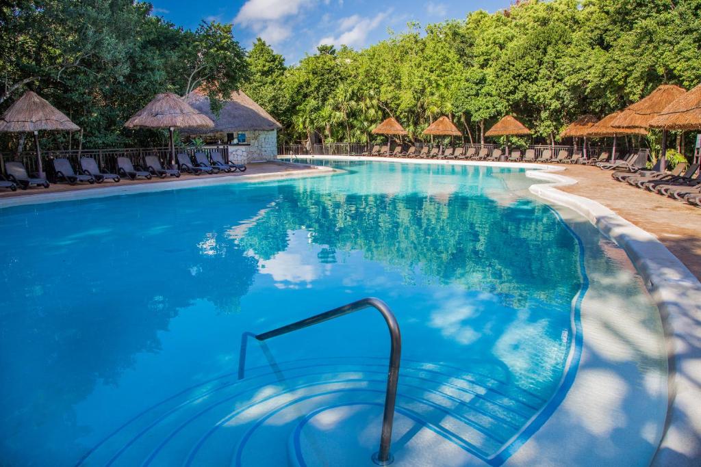 Sandos Caracol Nature Resort & Water Park Image