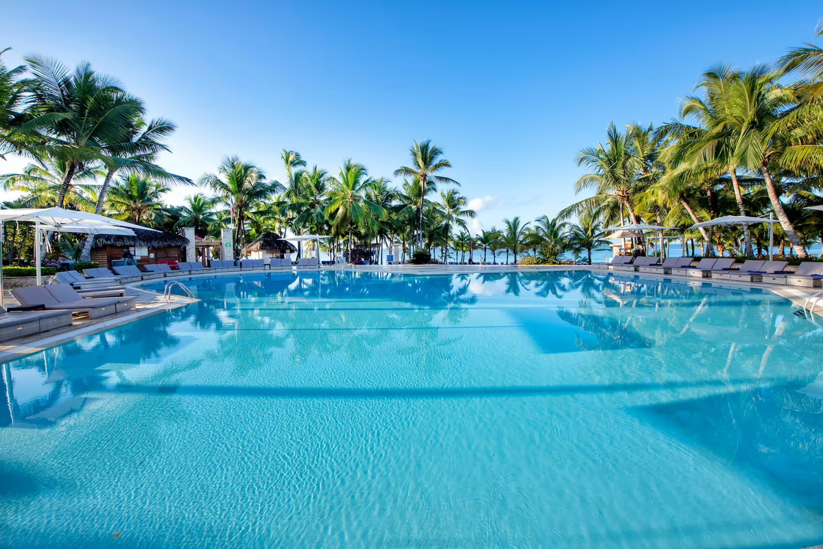 Viva Wyndham Dominicus Beach Image