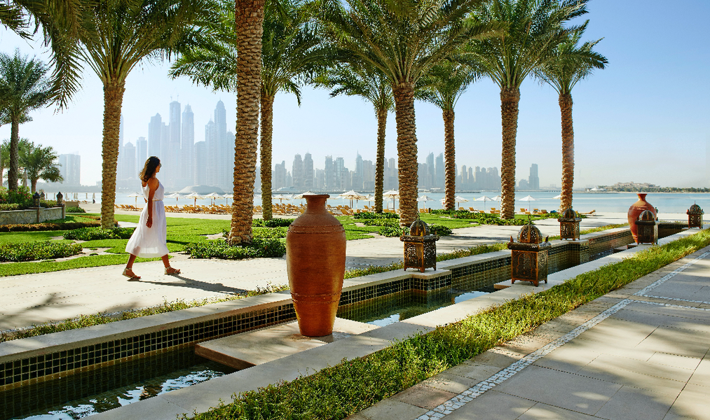 Fairmont The Palm Daypass Image