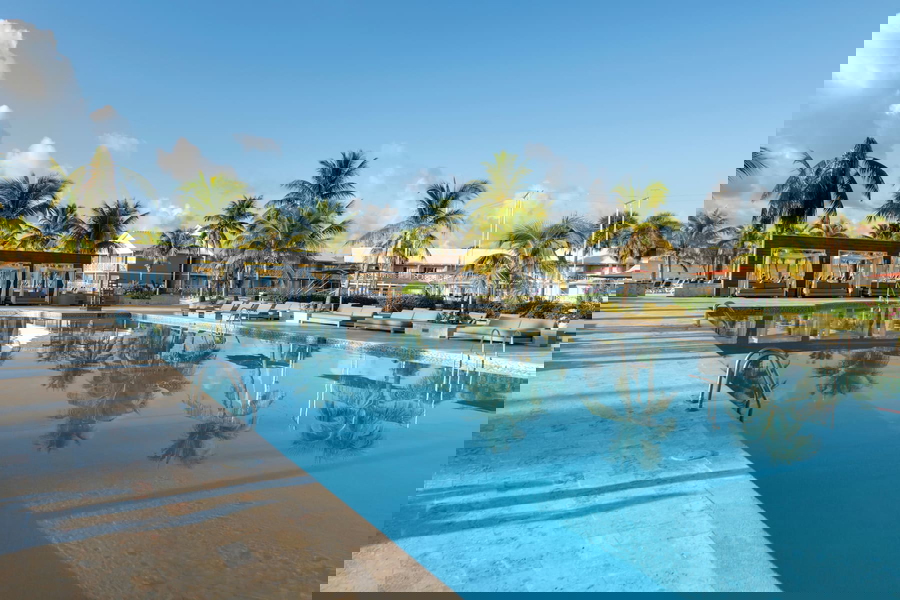 Viva Wyndham Fortuna Beach Daypass Image