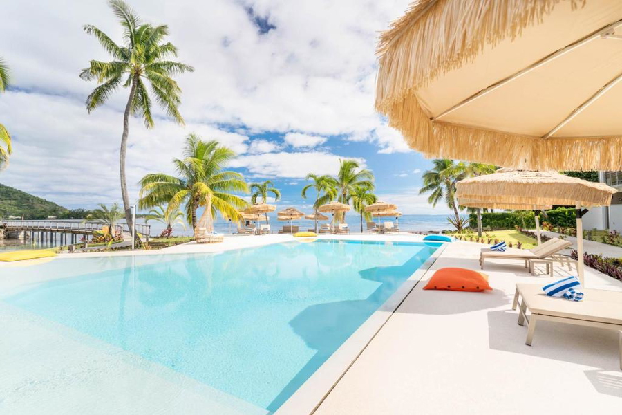 Cook’s Bay Hotel and Suites Daypass Image