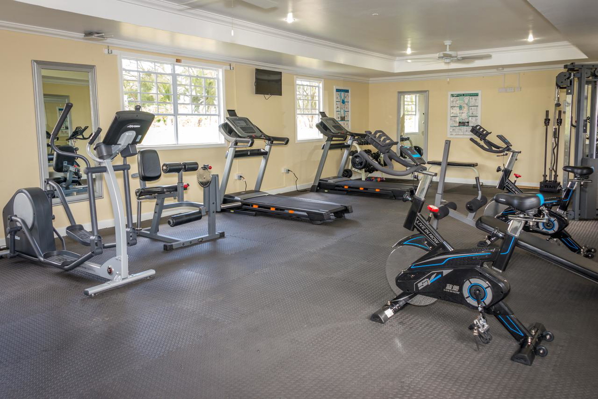 Bay Gardens Beach Resort and Spa Daypass Image