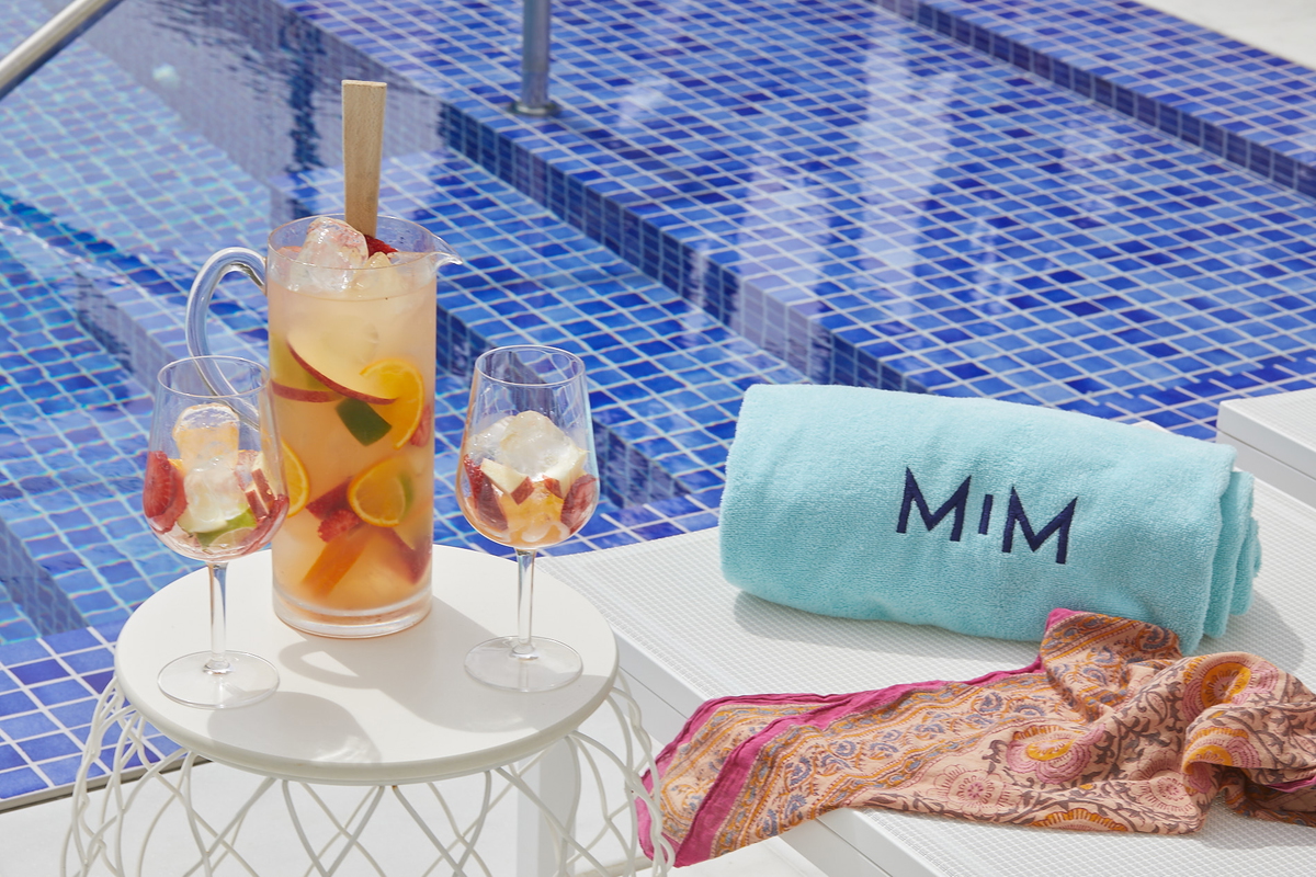 Hotel MiM - Es Vive Image