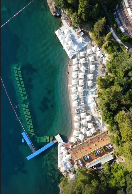 Laguna Beach & Restaurant Image
