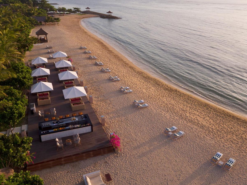 The Royal Santrian Luxury Beach Villas Daypass Image