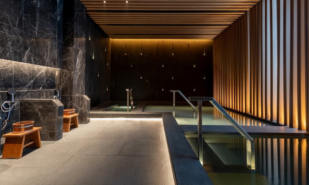 THE QLUB by SILQ Hotel and Residence Daypass Image