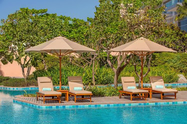 The Ritz-Carlton Dubai Daypass Image