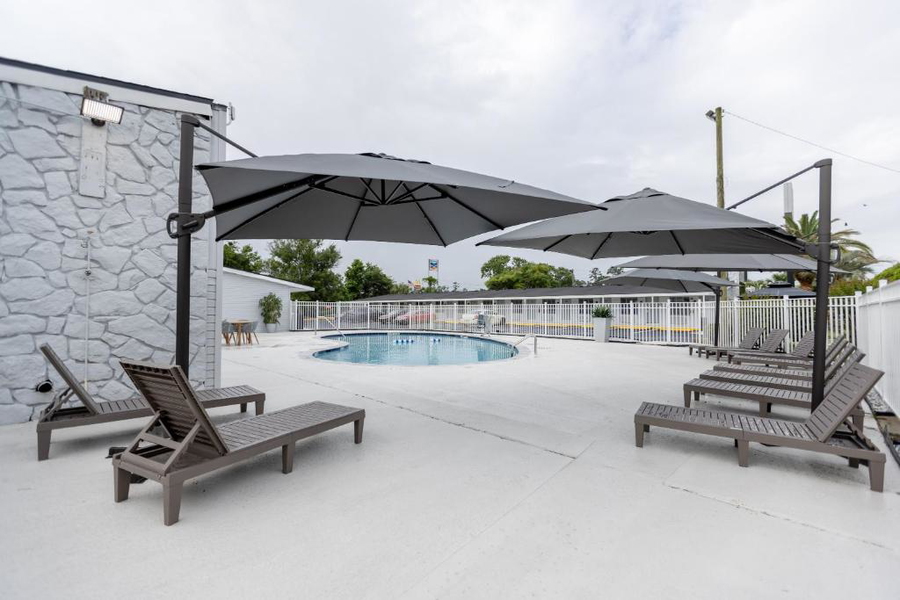 OneWay Brunswick Daypass Image