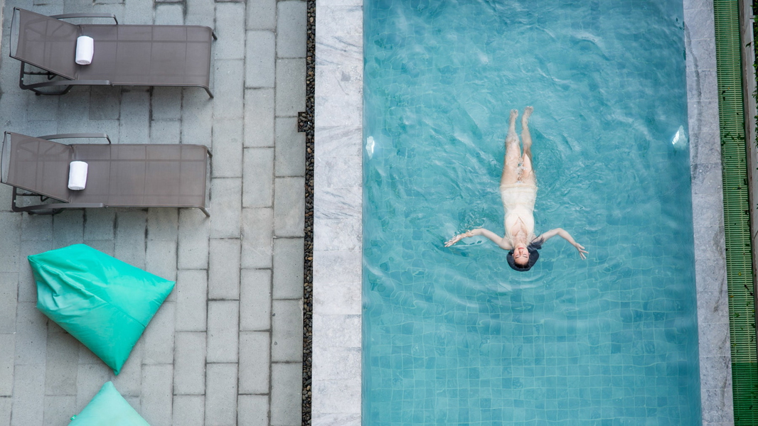 Cross Vibe Bangkok Sukhumvit Daypass Image