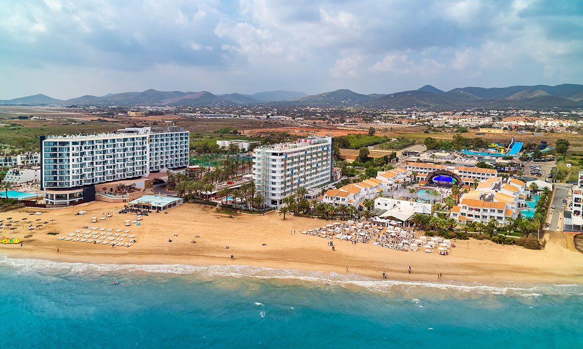 Ushuaïa Ibiza Daypass Image(s)