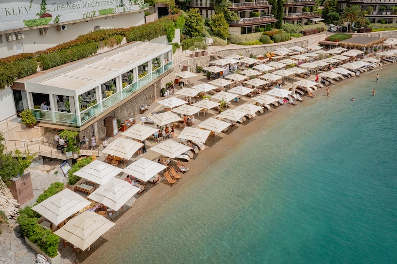 Dukley Beach & Bar Image