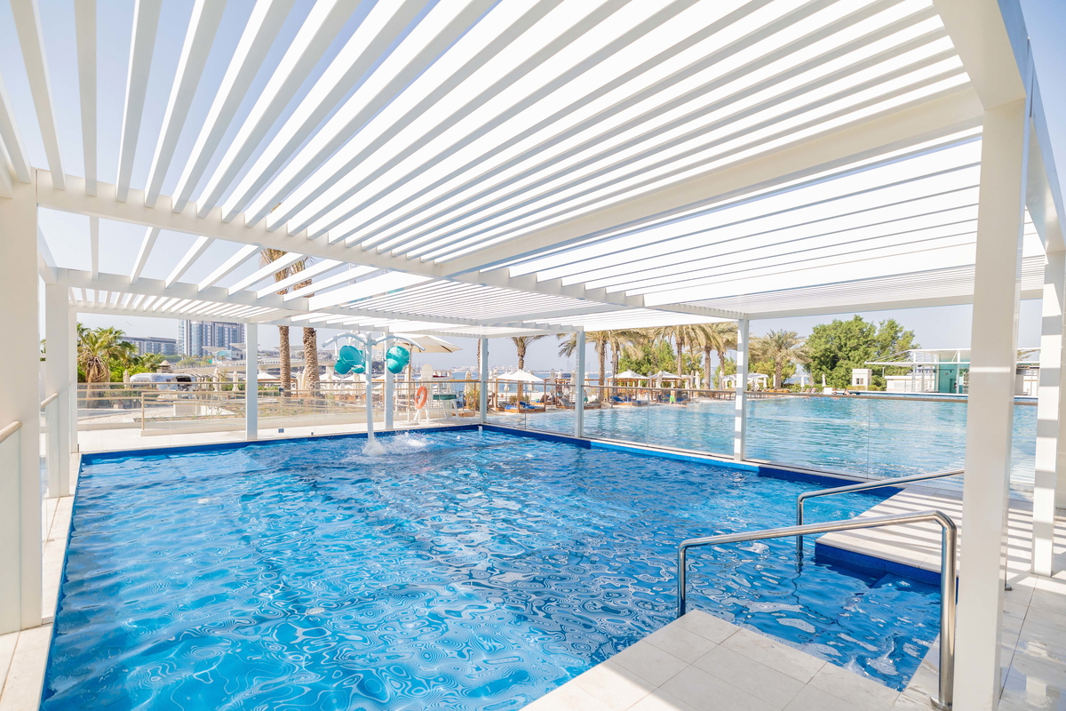 DoubleTree by Hilton Jumeirah Image