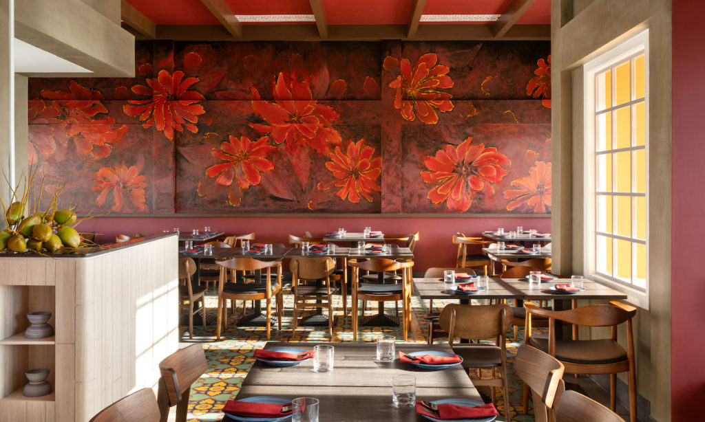 CROSSROADS Maldives Image